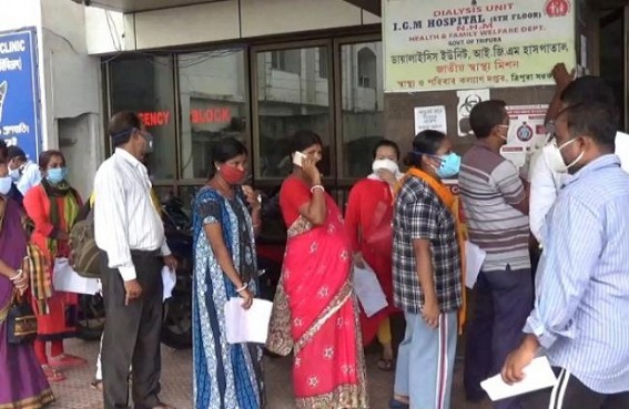 No Social distancing in COVID19-Testing row at IGM hospital, Public blamed Hospital Authority 
