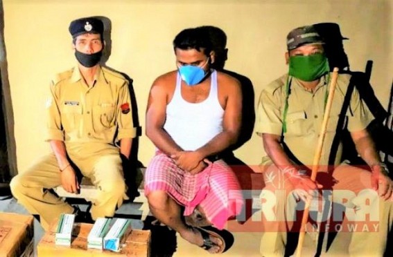 One person arrested with 183 syrup bottles and other contraband items in Kanchanpur One person arrested with 183 syrup bottles and other contraband items in Kanchanpur