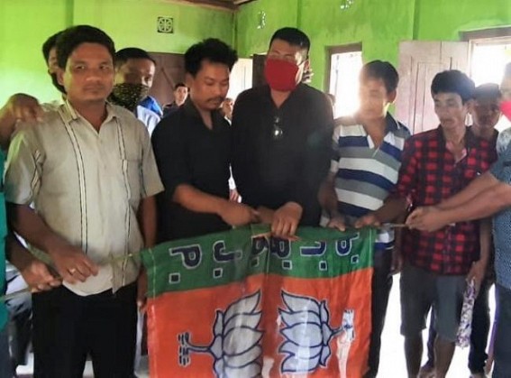 6 families left IPFT and converted into BJP at Teliamura 