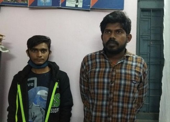 Drug peddlers arrested from MBB airport| :25 kilos of cannabis seized Drug peddlers arrested from MBB airport| :25 kilos of cannabis seized