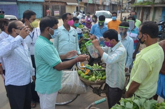 Tripura Lockdown : SDM Sadar checked markets, house to house vegetable sales started Tripura Lockdown : SDM Sadar checked markets, house to house vegetable sales started