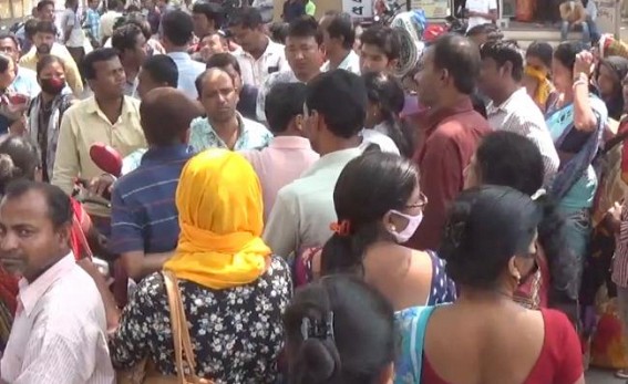 ‘Janata-Janardan’ before Poll, ‘Lathi Charge’ after Poll : BJP Govt issued Legal notices to Teachers after protested for livelihood, Police warned ‘Lathi Charge’ at Education Office ‘Janata-Janardan’ before Poll, ‘Lathi Charge’ after Poll : BJP Govt issued Legal notices to Teachers after protested for livelihood, Police warned ‘Lathi Charge’ at Education Office