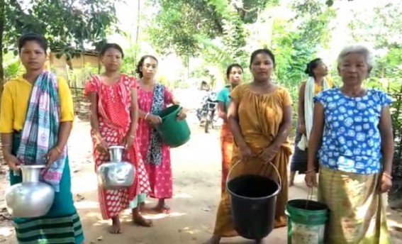 Locals suffering from Water-Crisis in Khayerpur, Marak Para Locals suffering from Water-Crisis in Khayerpur, Marak Para
