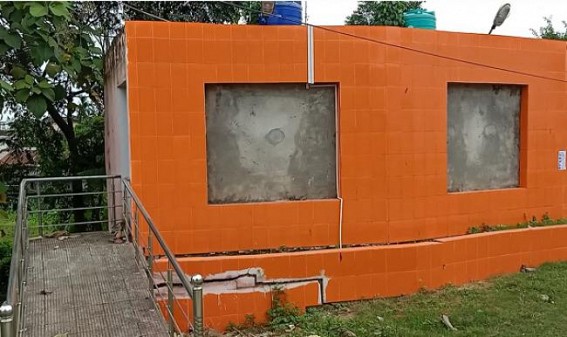 Hira : Toilet broken before inauguration at Town Pratapgarh Hira : Toilet broken before inauguration at Town Pratapgarh