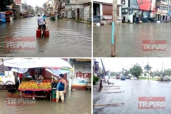 Flooded roads and high-water Levels hit daily lives in Capital City Agartala as heavy rain batters Tripura : Normal lives disrupted Flooded roads and high-water Levels hit daily lives in Capital City Agartala as heavy rain batters Tripura : Normal lives disrupted