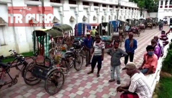 Rickshaw Drivers broke lockdown in Agartala, alleged financial problems 