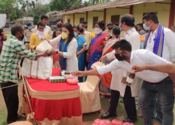 â€˜Purvaudayaâ€™ distributed food grains to 350 families in Teliamura,  NGOâ€™s mission to help public during COVID19 lockdown