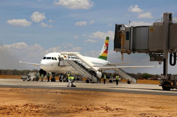 Zimbabwe's national airline resumes domestic flights Zimbabwe's national airline resumes domestic flights