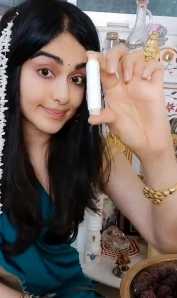 Adah Sharma celebrates Pongal with an edible garland Adah Sharma celebrates Pongal with an edible garland