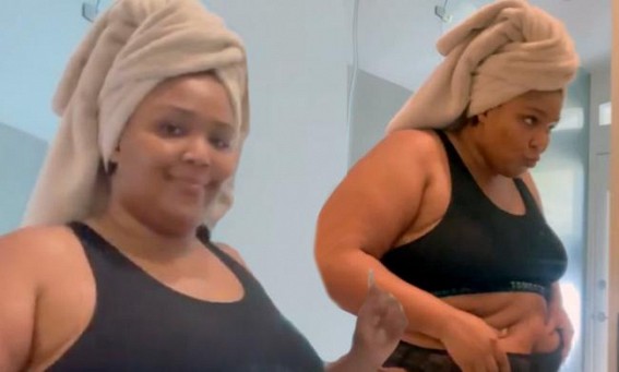 Lizzo talks to her belly! Lizzo talks to her belly!