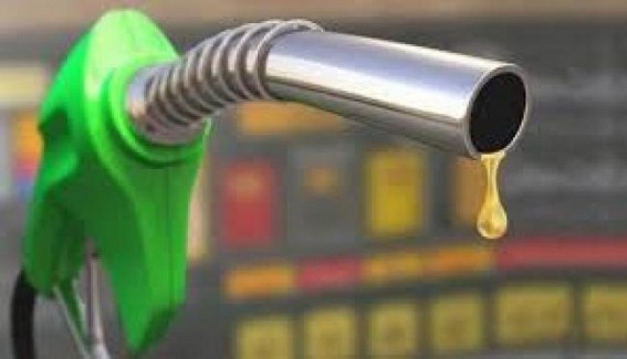 Majority of Indians cutting expenses to cope with high fuel prices: Survey Majority of Indians cutting expenses to cope with high fuel prices: Survey