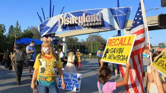 California theme parks, stadiums to reopen California theme parks, stadiums to reopen