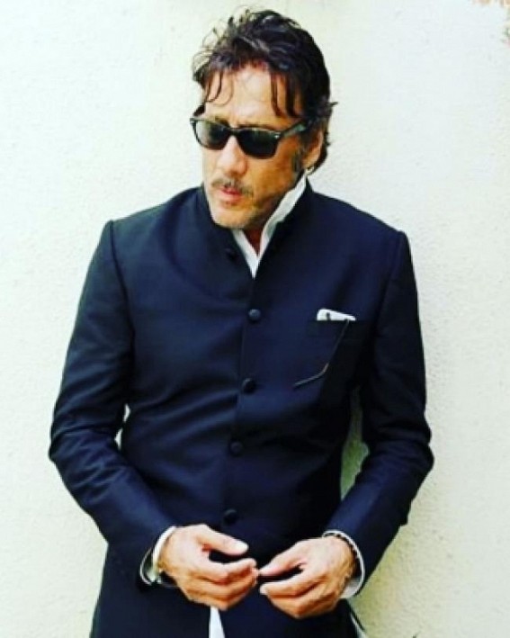 Jackie Shroff's 'naked' secret in 'OK Computer' Jackie Shroff's 'naked' secret in 'OK Computer'
