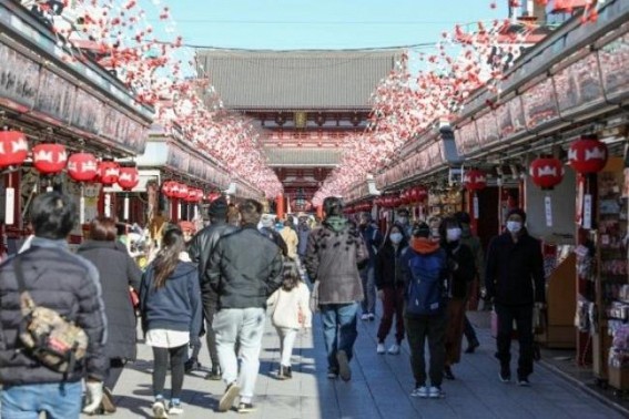 Japan mulls Tokyo's exit from emergency Japan mulls Tokyo's exit from emergency