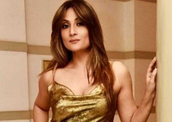 Urvashi Dholakia can't get over her love for selfies Urvashi Dholakia can't get over her love for selfies