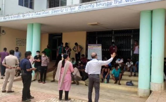 COVID Patients came out of Covid Centre in Panisagar in protest over poor management of Care Centre COVID Patients came out of Covid Centre in Panisagar in protest over poor management of Care Centre