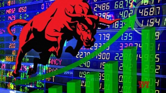FIIs turn net buyers of software & services, real estate stocks FIIs turn net buyers of software & services, real estate stocks