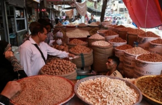 SnapBizz, REVIVE Alliance, Nielsen tie up to digitally empower small traders SnapBizz, REVIVE Alliance, Nielsen tie up to digitally empower small traders