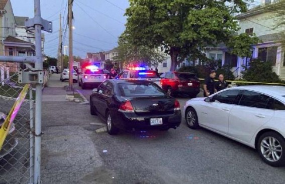 9 wounded in US shooting( 9 wounded in US shooting(