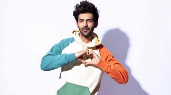 Kartik Aaryan posts picture with face pack, asks fans for 'wrong captions'