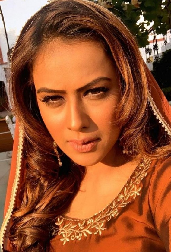Nia Sharma lives out 'desi' girl vibes as new video crosses 7mn mark