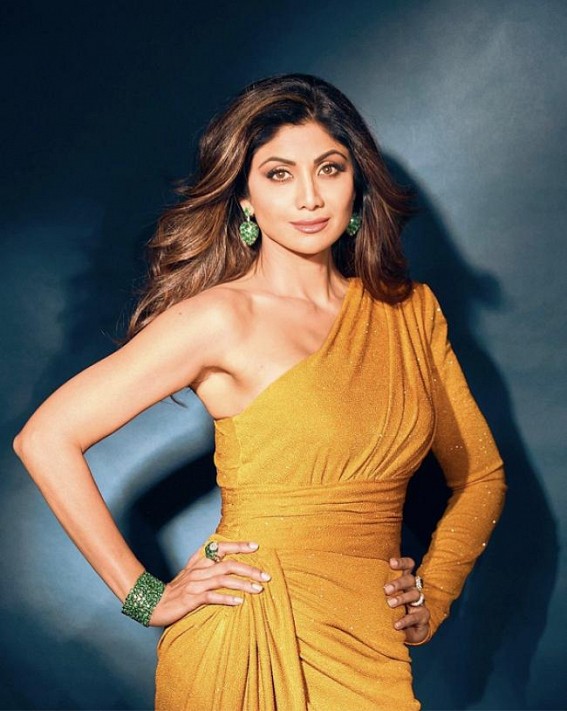 Shilpa Shetty's son imagines her as Hela from 'Thor: Ragnarok' Shilpa Shetty's son imagines her as Hela from 'Thor: Ragnarok'