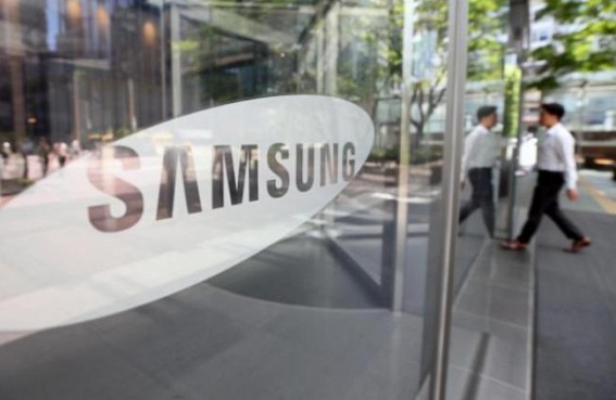Samsung's exit, chip shortage hit global monitor panel market