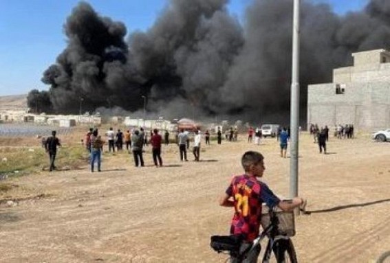 Massive fire engulfs camp for displaced persons in Iraq Massive fire engulfs camp for displaced persons in Iraq