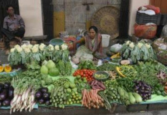 India's Nov retail inflation sequentially inches up to 4.91%