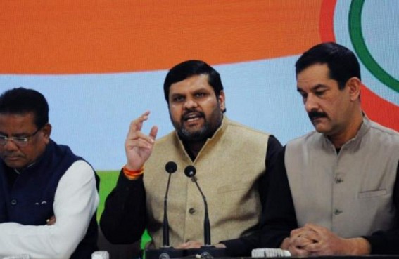 Cong demands SIT probe into 'land grab' by Assam CM's family Cong demands SIT probe into 'land grab' by Assam CM's family