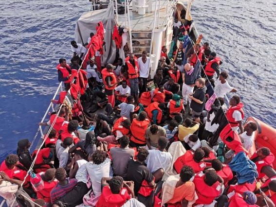Over 2,000 illegal migrants rescued off Libyan coast last week