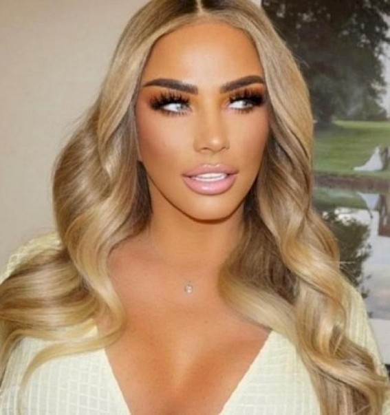 Katie Price says she nearly drowned after panic attack Katie Price says she nearly drowned after panic attack