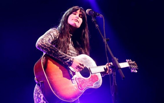 Kacey Musgraves had 'guided magic mushrooms' trip to deal with divorce