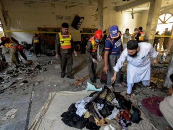 7 killed in attack on madrasa in B'desh 7 killed in attack on madrasa in B'desh
