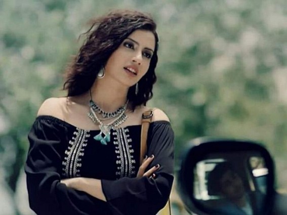 Smriti Kalra on playing a free-spirited woman in upcoming web film 'Cash' Smriti Kalra on playing a free-spirited woman in upcoming web film 'Cash'
