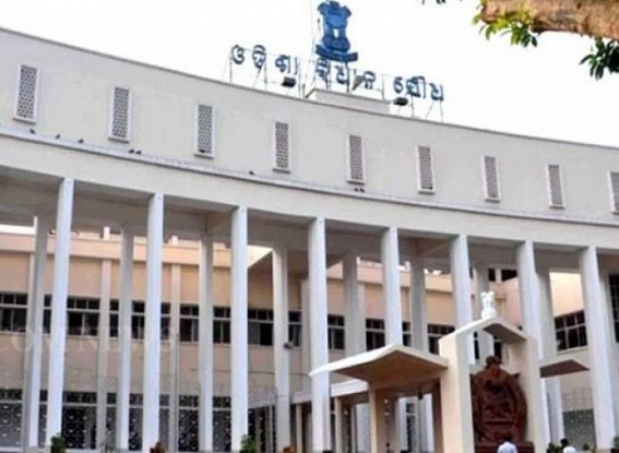 Cong MLA sprinkles 'Ganga Jal' to 'purify' Odisha Assembly
