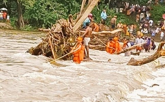 Kerala floods: 42 dead, six still missing