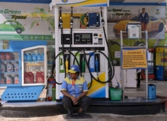 Fuel price relief continues as OMCs keep petrol, diesel prices unchanged on Tuesday