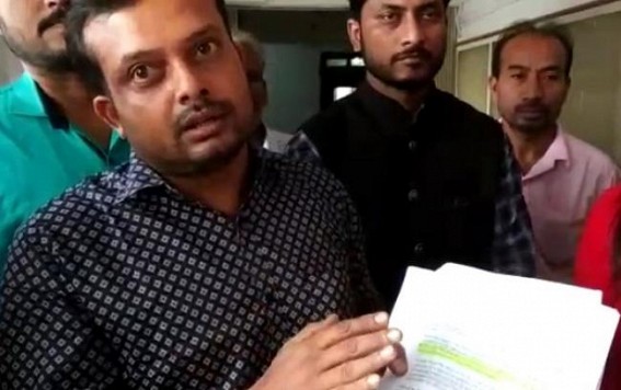 Non-teaching staffs of TU gheraoed Vice Chancellor's office in demand of giving them equal pay for equal work Non-teaching staffs of TU gheraoed Vice Chancellor's office in demand of giving them equal pay for equal work