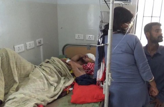 3 Injured in Road Accident at Bishalgarh 3 Injured in Road Accident at Bishalgarh