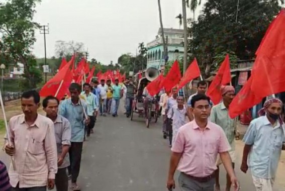 With 10 points demand CPI-M Kailasahar Divisional Committee placed deputation to Kailasahar Municipal Council With 10 points demand CPI-M Kailasahar Divisional Committee placed deputation to Kailasahar Municipal Council