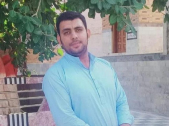 Pak journalist Ajay Lalwani shot dead while getting haircut Pak journalist Ajay Lalwani shot dead while getting haircut