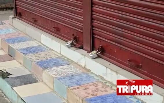 Essential Commodities Shops closed at 12 noon today in Agartala : Same Rule to be applied in Whole Tripura from Tomorrow Essential Commodities Shops closed at 12 noon today in Agartala : Same Rule to be applied in Whole Tripura from Tomorrow