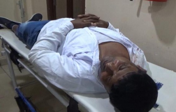 TMC Candidate of AMC Ward No-15 was attacked by BJP TMC Candidate of AMC Ward No-15 was attacked by BJP