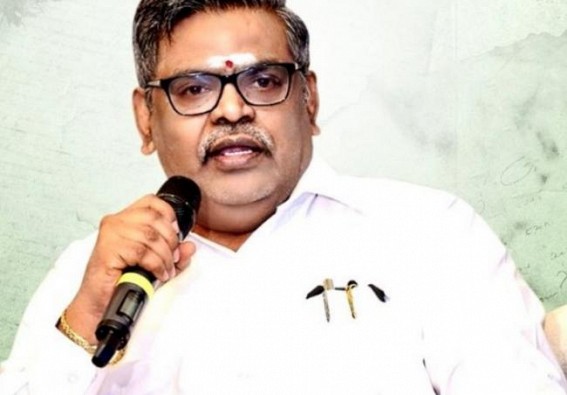 CMs of Telugu states mourn death of Sirivennela