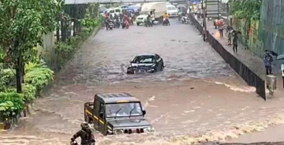As Maha floodwaters recede, 213 dead, over 53K homeless As Maha floodwaters recede, 213 dead, over 53K homeless