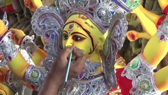 Durga Puja 2021 : Tritiya & Chaturthi fall today : Towns & Villages gear up to Celebrate the greatest annual festival