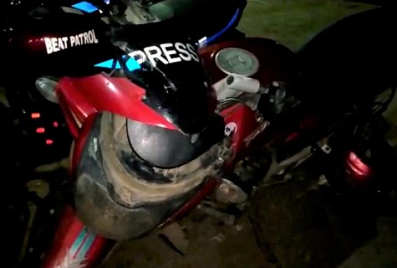 Attack on Journalist in Bishalgarh by BJP hooligan : Robbed his Cash, Gold Chain Attack on Journalist in Bishalgarh by BJP hooligan : Robbed his Cash, Gold Chain