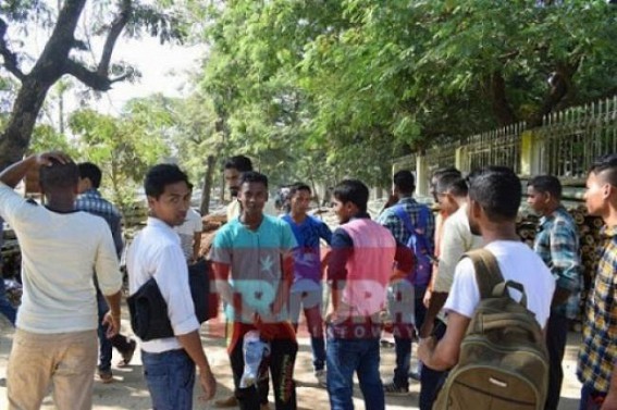 No Recruitment, Job Crisis generate massive Frustration among Unemployed Youths in Tripura : Biplab Deb's 2020's promise on 10,000 Recruitment Yet to get momentum No Recruitment, Job Crisis generate massive Frustration among Unemployed Youths in Tripura : Biplab Deb's 2020's promise on 10,000 Recruitment Yet to get momentum