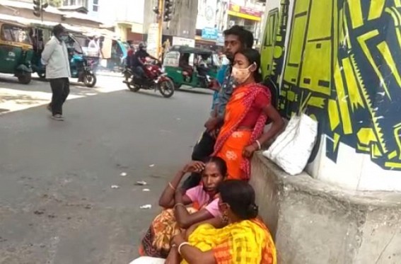 Poverty and Covid-19 : Amid Covid-19 cases surge high, Tripura Daily Workers Fear about speculated Lockdown's Nightmares Poverty and Covid-19 : Amid Covid-19 cases surge high, Tripura Daily Workers Fear about speculated Lockdown's Nightmares